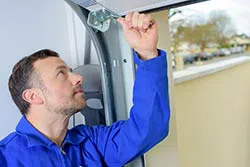 State Garage Door Repair Service St Paul, MN 651-412-5075 - repair-side
